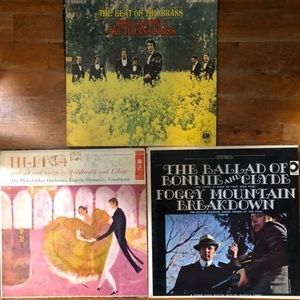 Assorted vinyl lot of 3 vintage records